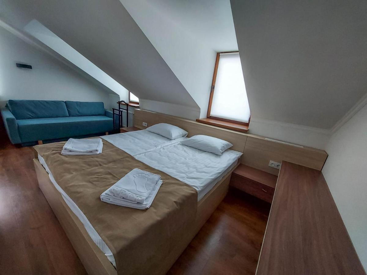 Graff Hotel Dnipro Bagian luar foto