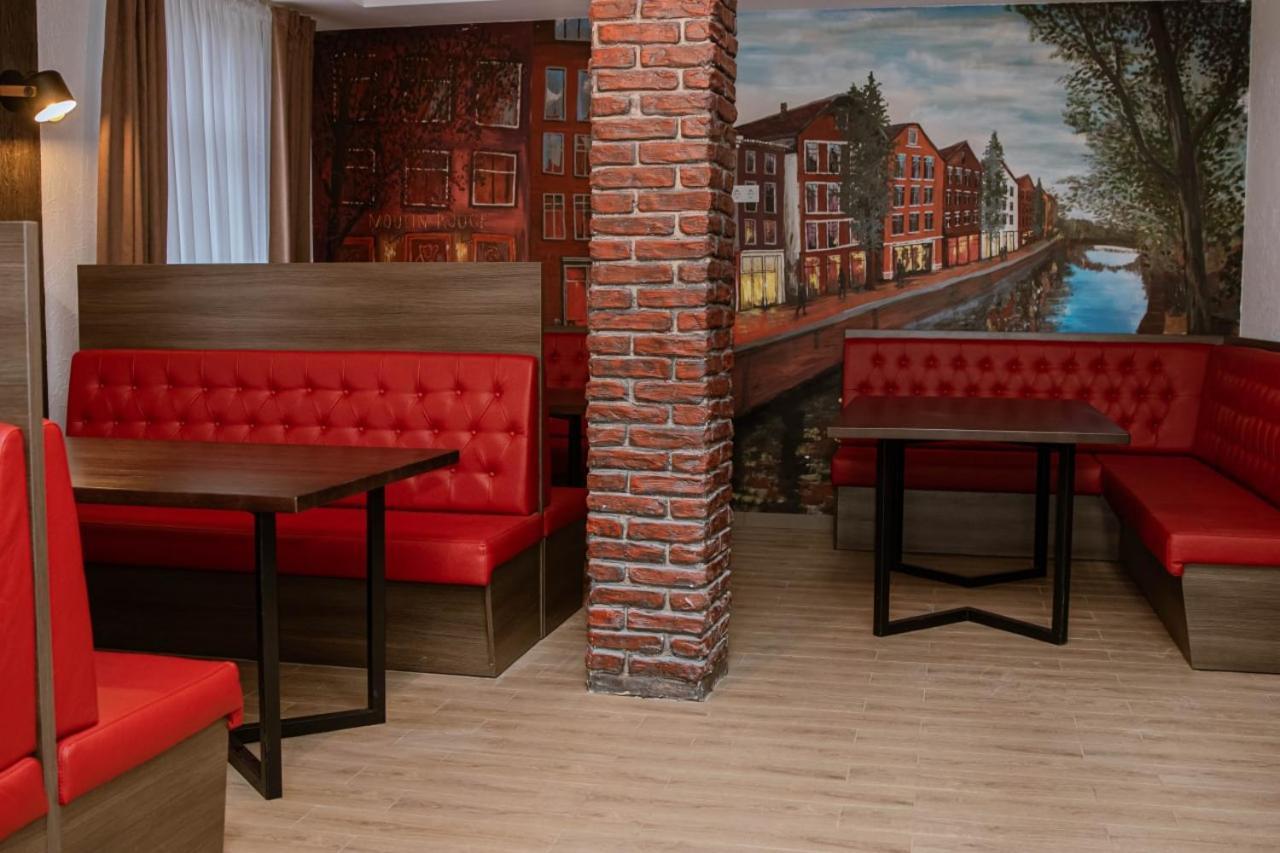 Graff Hotel Dnipro Bagian luar foto